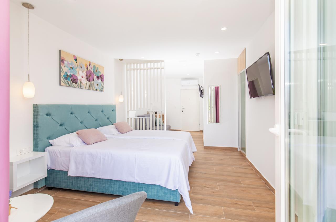 Boutique Flamingo B&B Млини Екстер'єр фото